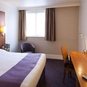 Premier Inn Halifax Town Centre